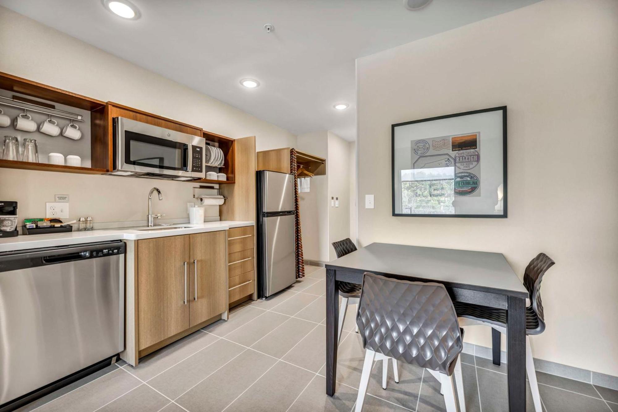 Home2 Suites By Hilton Raleigh West Lenovo Center Kültér fotó